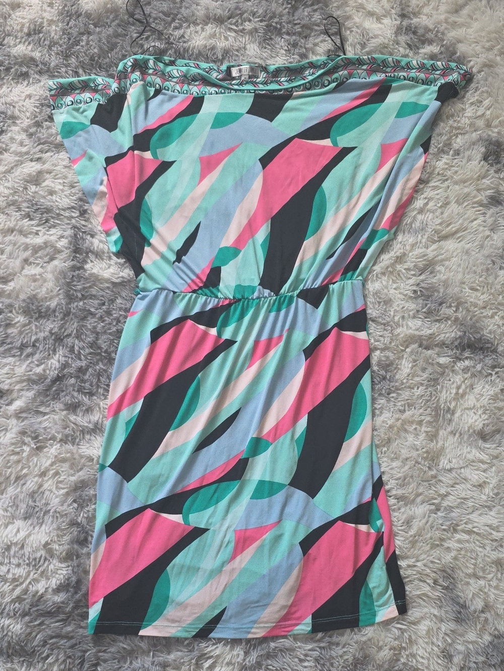 Jennifer Lopez One-Shoulder Abstract Print Dress in Mint, Pink & Black